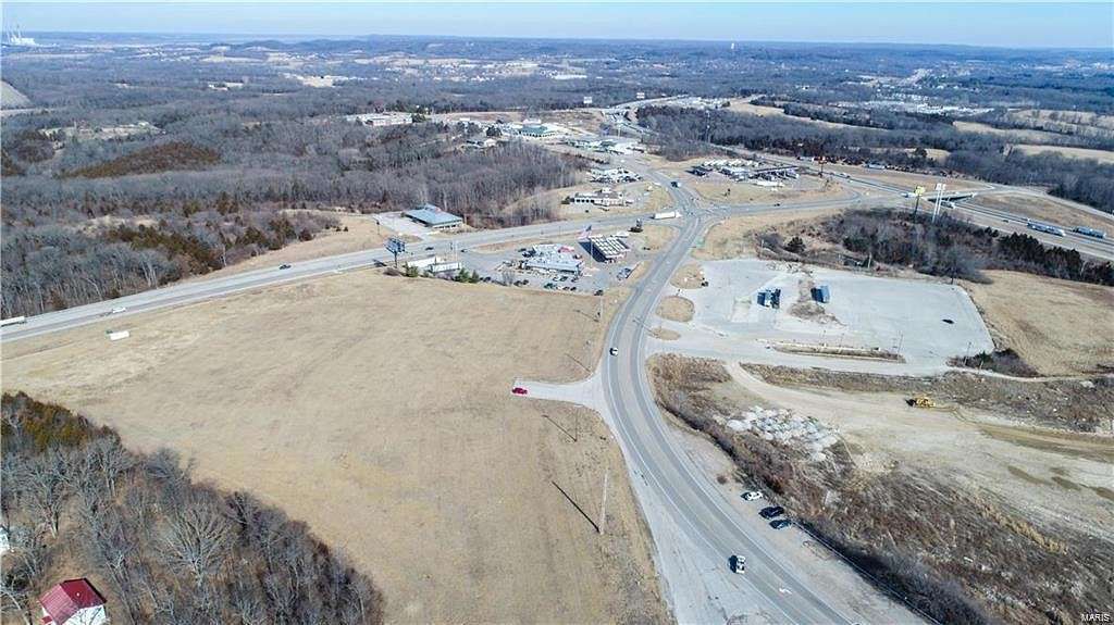 11.7 Acres of Commercial Land for Sale in Villa Ridge, Missouri