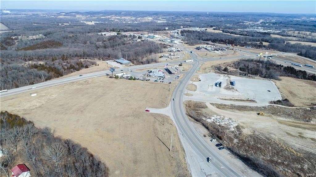 11.65 Acres of Mixed-Use Land for Sale in Villa Ridge, Missouri