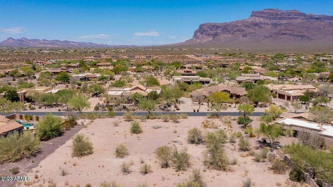 0.88 Acres of Residential Land for Sale in Gold Canyon, Arizona