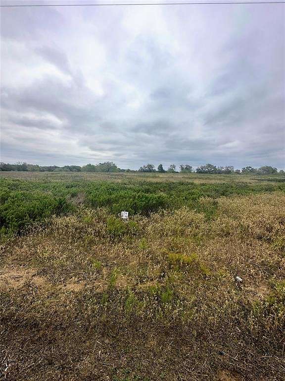 2.2 Acres of Residential Land for Sale in Red Rock, Texas