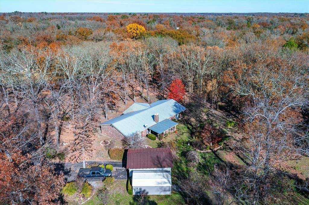 14.3 Acres of Land with Home for Sale in Edgewood, Texas