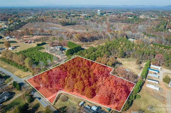 3.1 Acres of Land for Sale in Conover, North Carolina