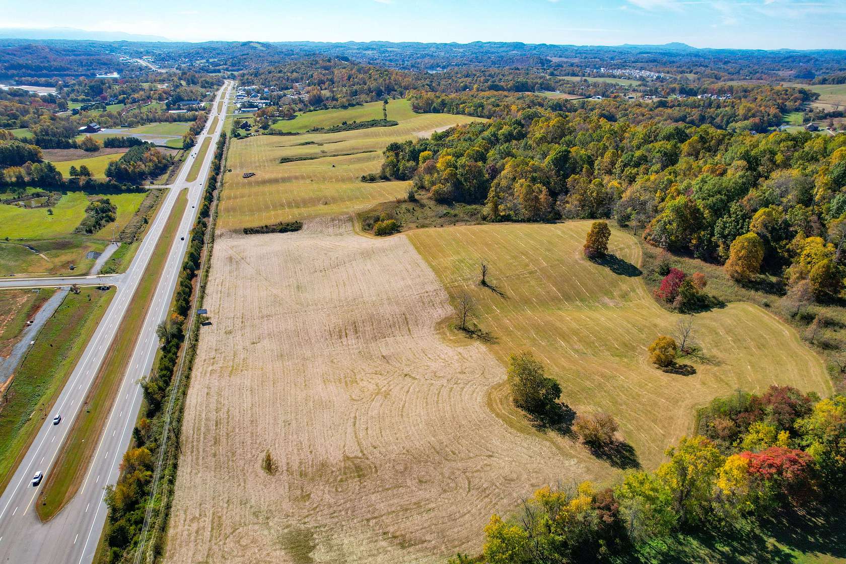 108 Acres of Mixed-Use Land for Sale in Piney Flats, Tennessee