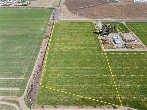 5.1 Acres of Residential Land for Sale in Mabton, Washington