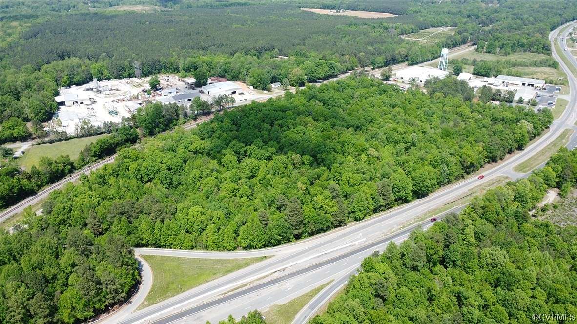 18.7 Acres of Commercial Land for Sale in Amelia Court House, Virginia