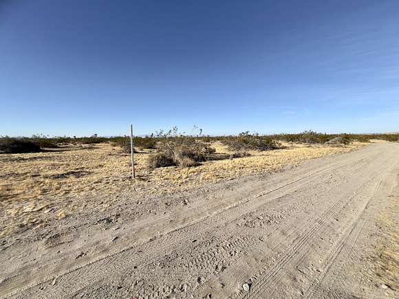 Residential Land for Sale in Littlerock, California