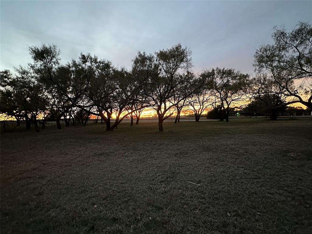 13.3 Acres of Land for Sale in Nocona, Texas