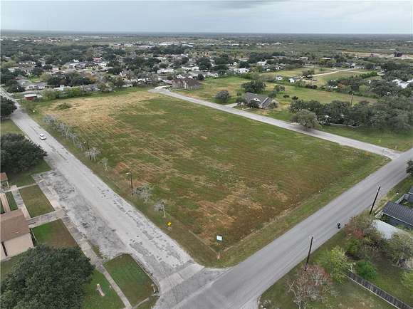 4.4 Acres of Land for Sale in Refugio, Texas