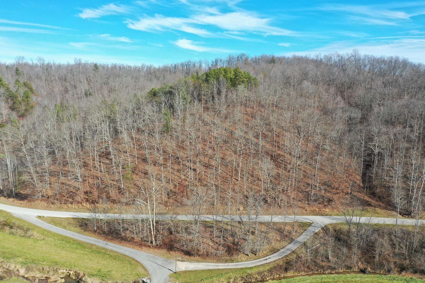 14 Acres of Recreational Land & Farm for Sale in Campton, Kentucky