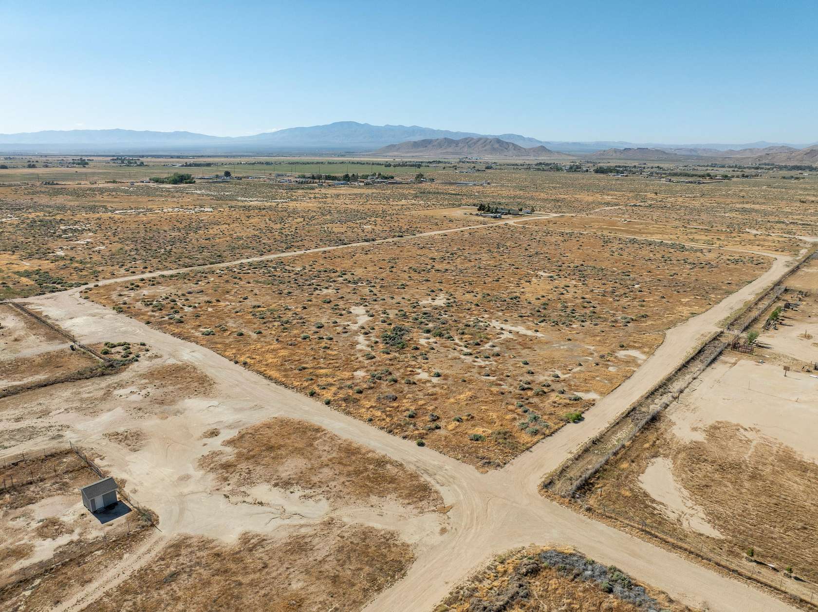 Land for Sale in Rosamond, California
