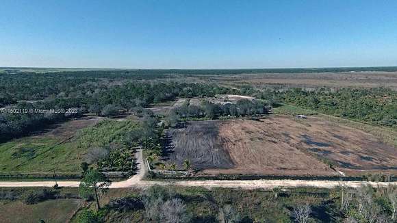 15.688 Acres of Land for Sale in Clewiston, Florida