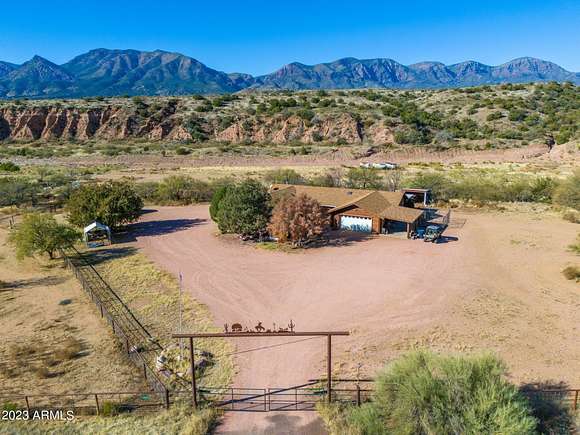 2 Acres of Residential Land with Home for Sale in Payson, Arizona