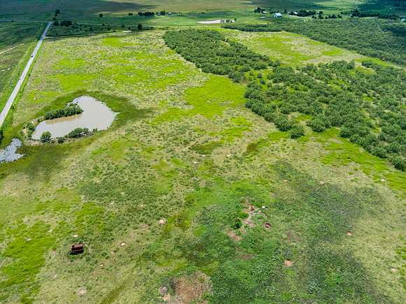 568 Acres of Recreational Land & Farm for Sale in Holliday, Texas