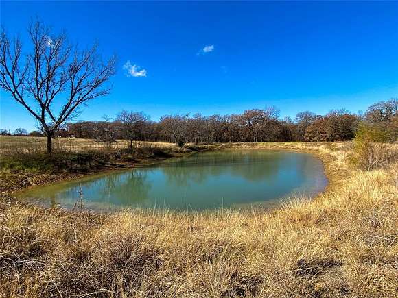 10.4 Acres of Land with Home for Sale in Rio Vista, Texas