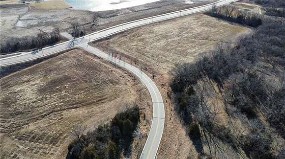 25 Acres of Commercial Land for Sale in Shawnee, Kansas