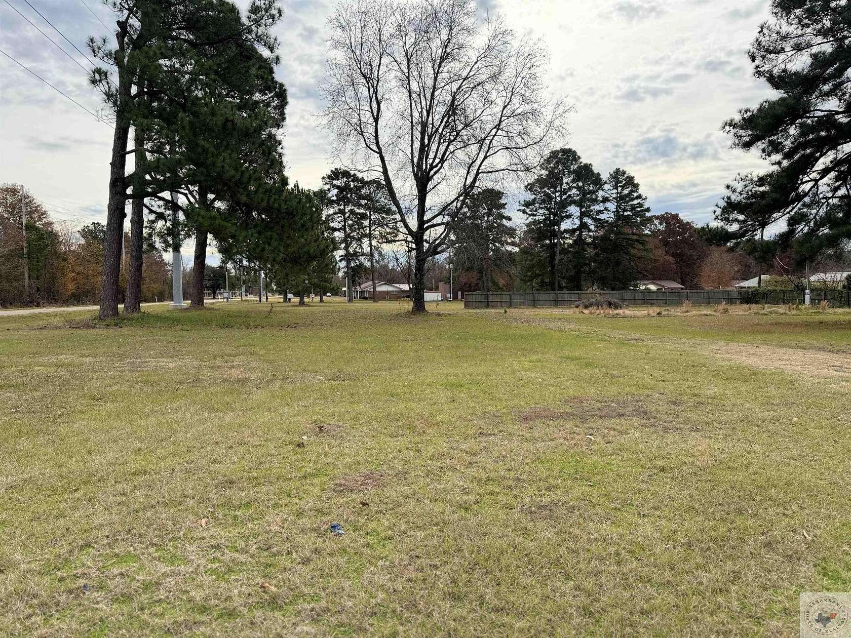 1.82 Acres of Commercial Land for Sale in De Kalb, Texas