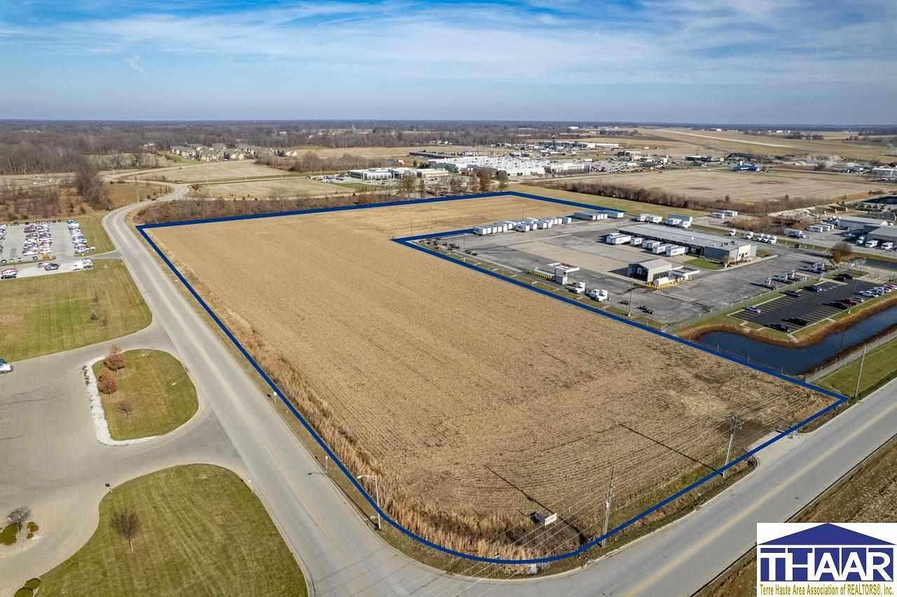 11.2 Acres of Commercial Land for Auction in Terre Haute, Indiana