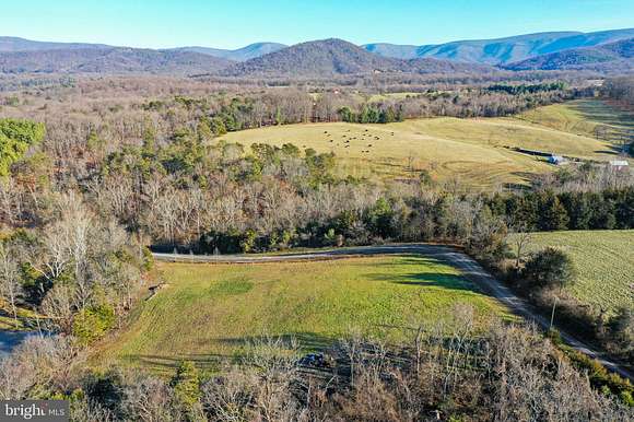 6.8 Acres of Residential Land for Sale in Bentonville, Virginia