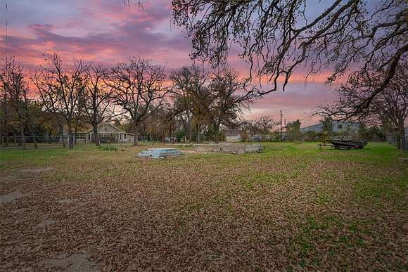 0.32 Acres of Mixed-Use Land for Sale in Waco, Texas