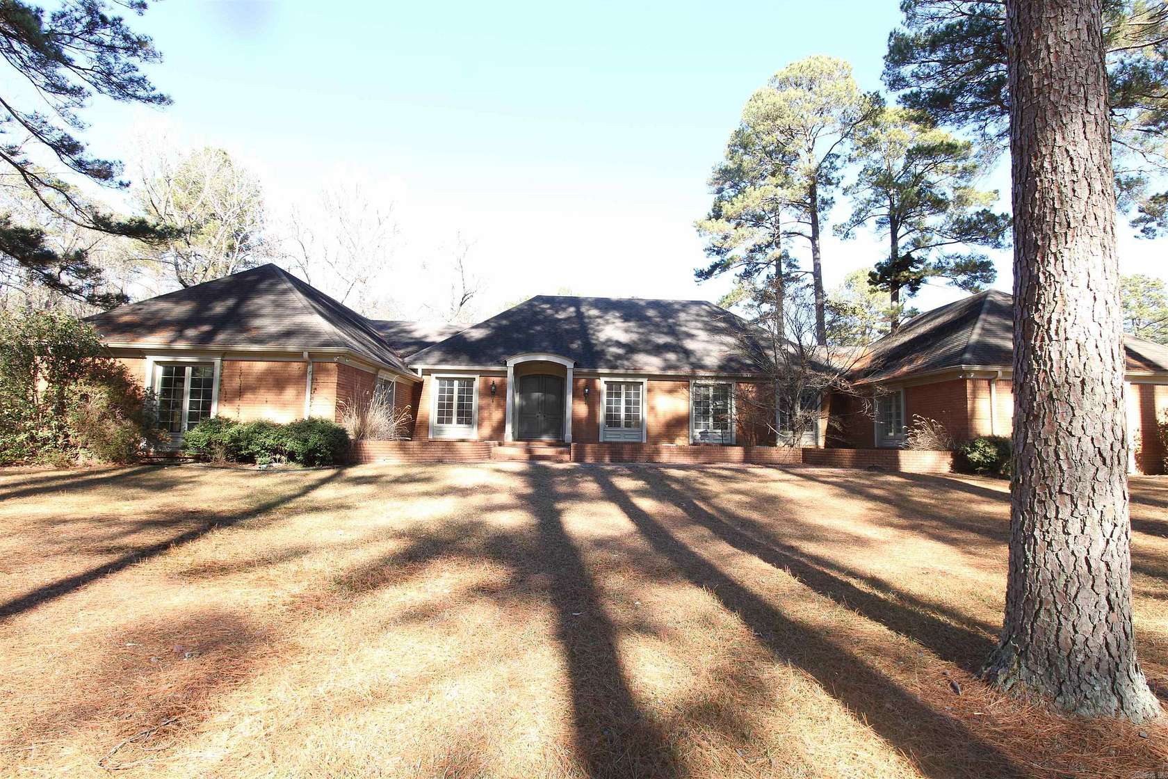 5 Acres of Residential Land with Home for Sale in Arkadelphia, Arkansas