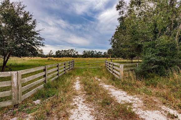 15.2 Acres of Land for Sale in Arcadia, Florida