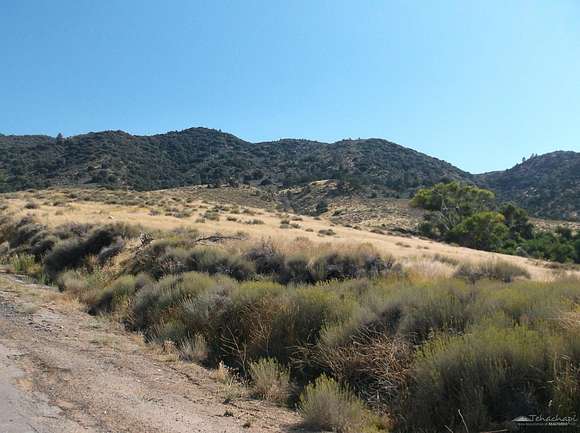 2.23 Acres of Residential Land for Sale in Tehachapi, California