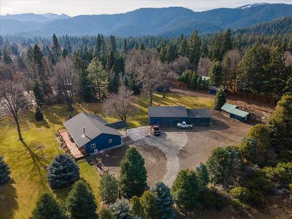 4.4 Acres of Residential Land with Home for Sale in Mount Shasta, California