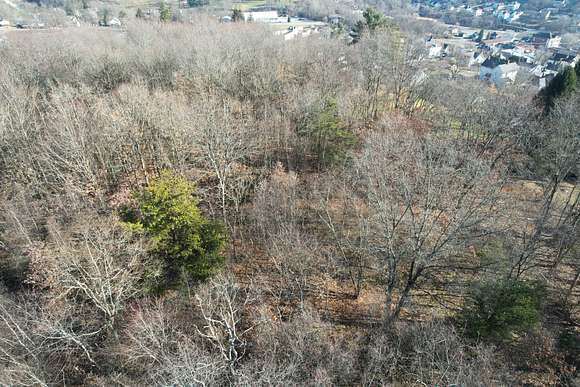 25 Acres of Recreational Land for Sale in Burgettstown, Pennsylvania
