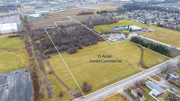 15 Acres of Improved Commercial Land for Sale in O'Fallon, Illinois