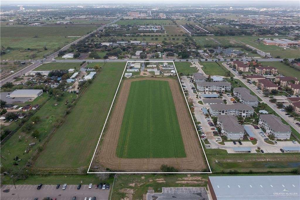 9.7 Acres of Improved Commercial Land for Sale in Edinburg, Texas