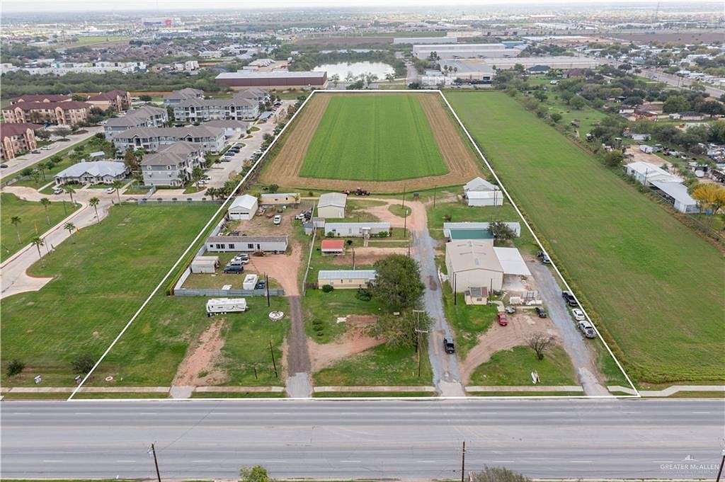 9.7 Acres of Improved Commercial Land for Sale in Edinburg, Texas
