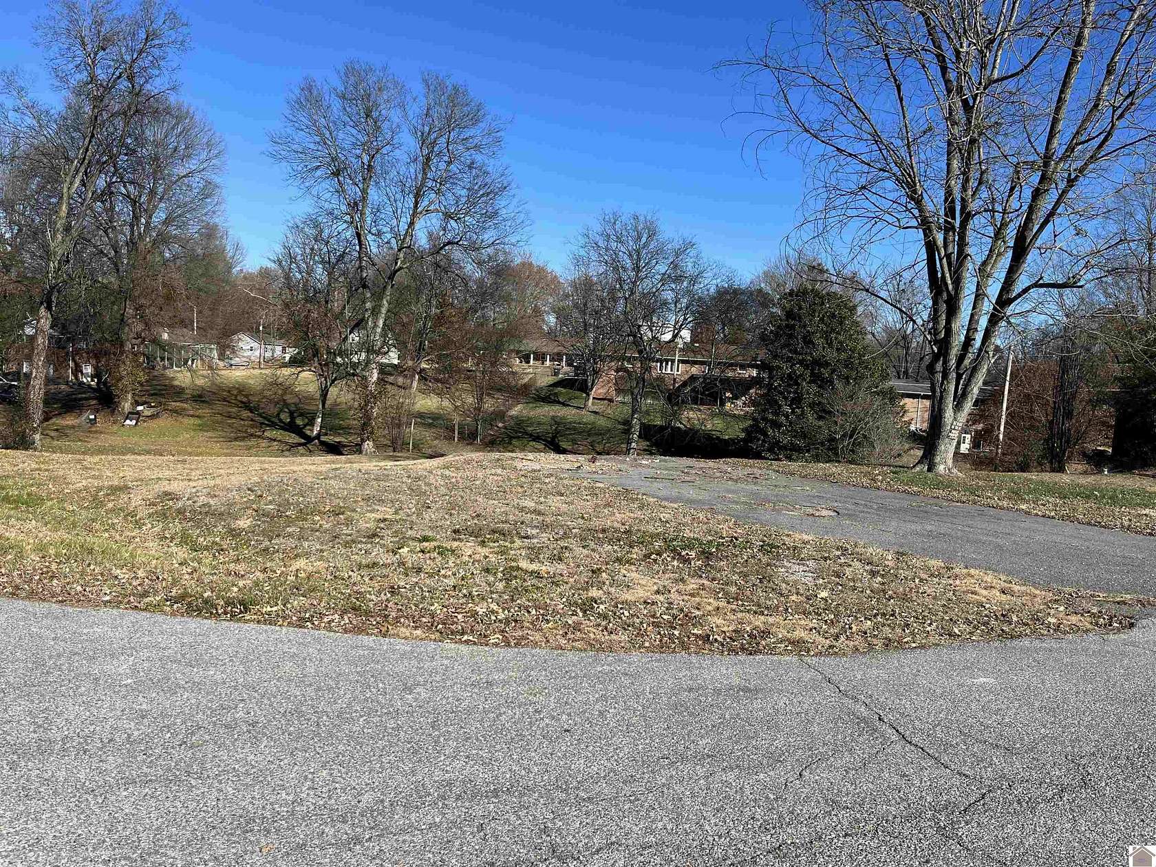 0.71 Acres of Residential Land for Sale in Paducah, Kentucky