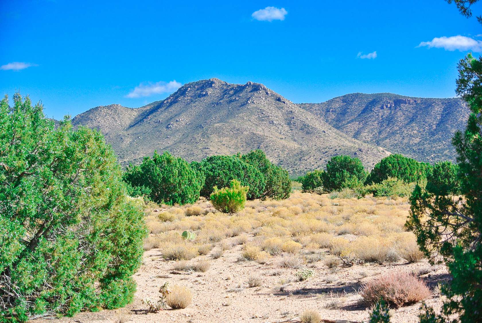 5.7 Acres of Residential Land for Sale in Kingman, Arizona