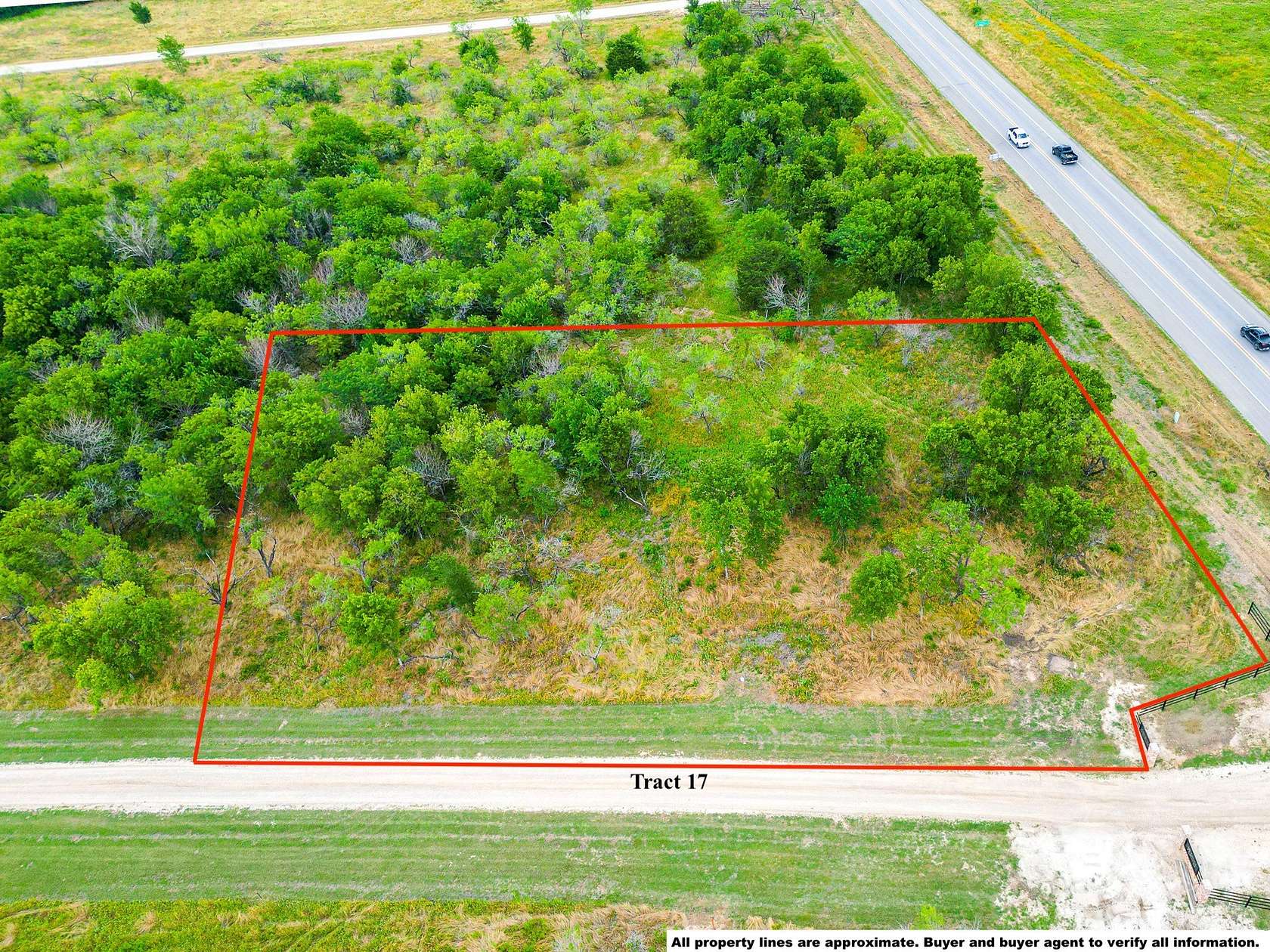 2.26 Acres of Residential Land for Sale in Corsicana, Texas