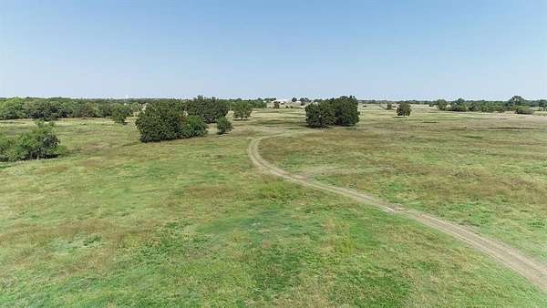 92.7 Acres of Land for Sale in Pauls Valley, Oklahoma