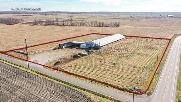 4.6 Acres of Commercial Land for Sale in Carrollton, Illinois