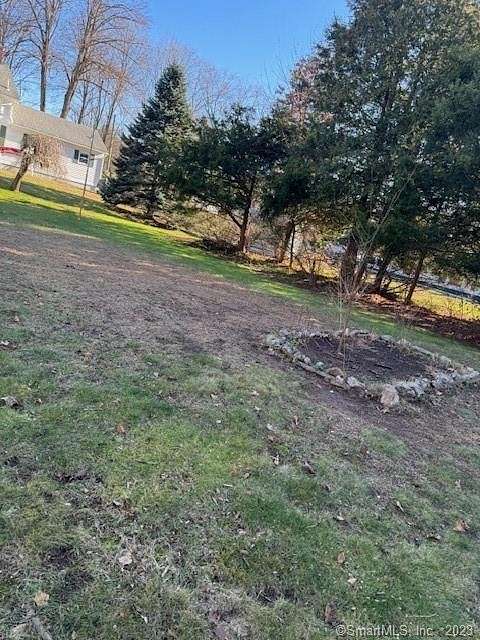0.34 Acres of Residential Land for Sale in East Hartford, Connecticut