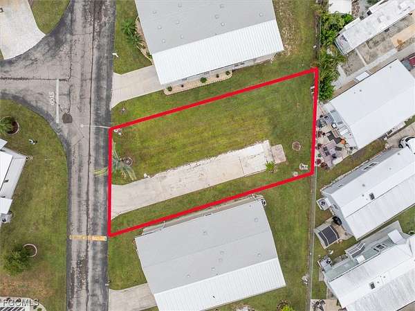 Land for Sale in Fort Myers, Florida