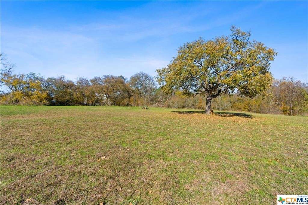 6.2 Acres of Residential Land for Sale in Dale, Texas