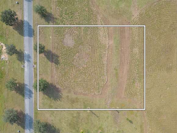 1.1 Acres of Residential Land for Sale in Dade City, Florida