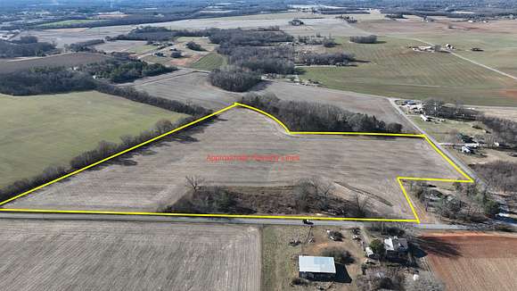 25.5 Acres of Land for Sale in Decherd, Tennessee