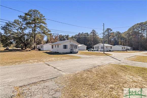 38.4 Acres of Recreational Land with Home for Sale in Hinesville, Georgia
