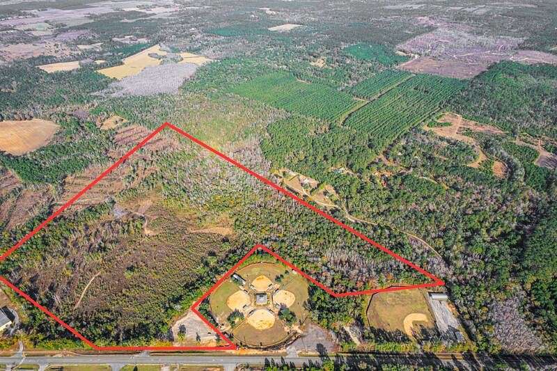69 Acres of Land for Sale in Vernon, Florida
