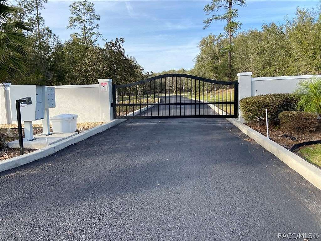 11.4 Acres of Land for Sale in Homosassa, Florida