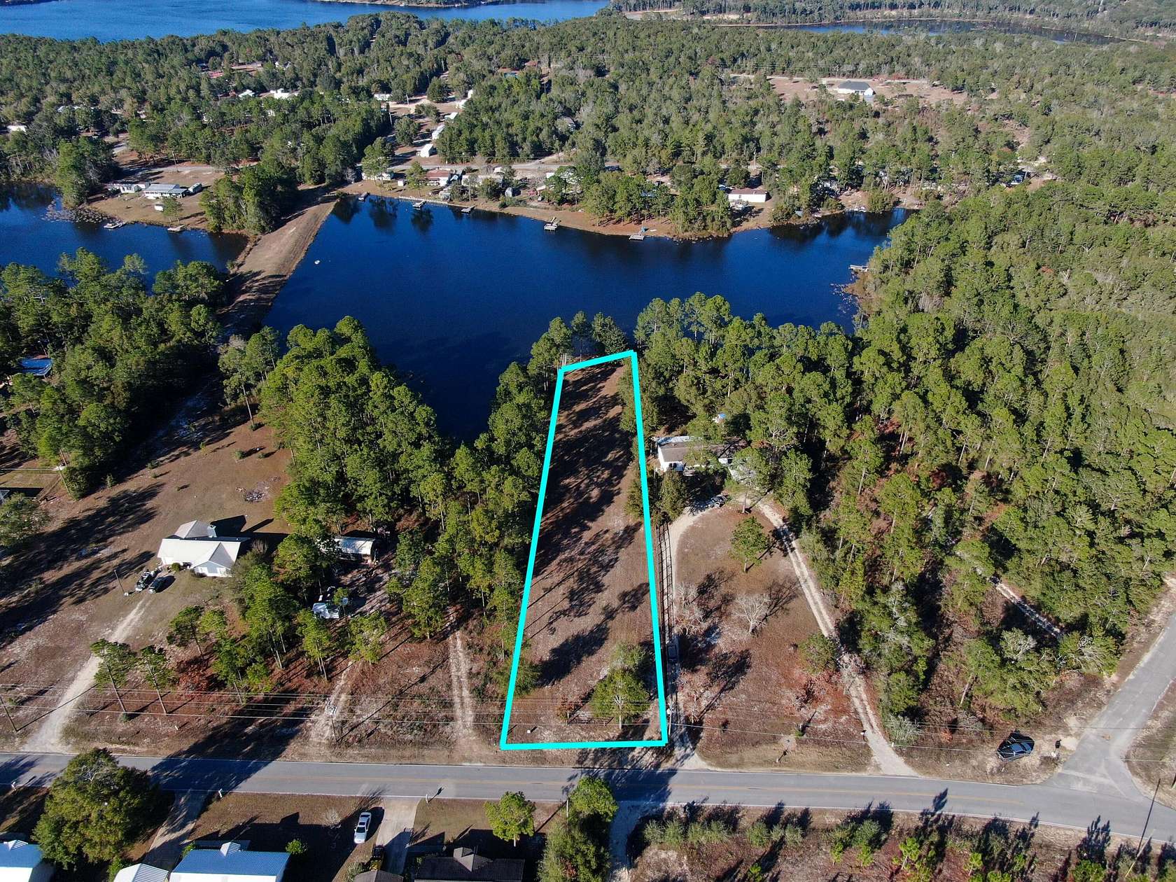 0.86 Acres of Residential Land for Sale in DeFuniak Springs, Florida