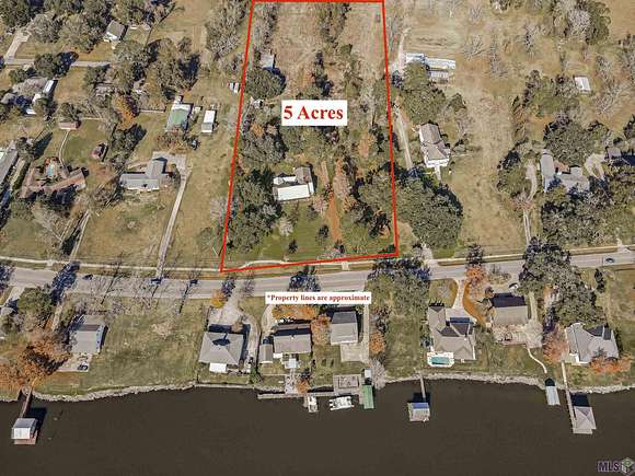 5 Acres of Residential Land for Sale in New Roads, Louisiana