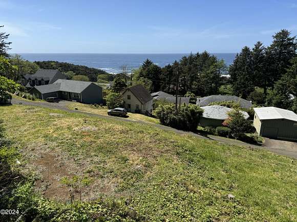 0.26 Acres of Residential Land for Sale in Yachats, Oregon