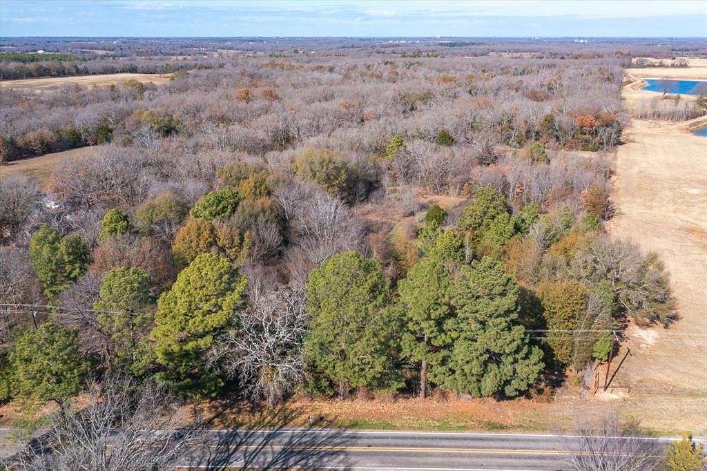 33.2 Acres of Agricultural Land for Sale in Grand Saline, Texas