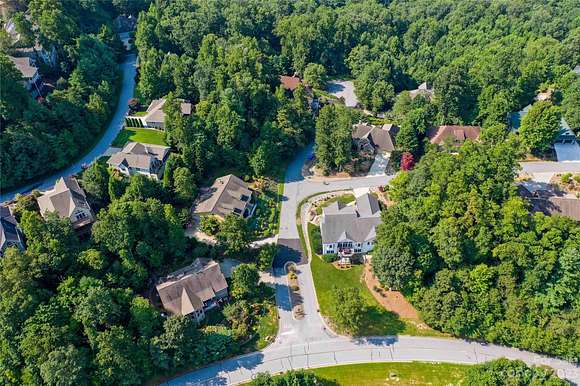 0.33 Acres of Residential Land for Sale in Hendersonville, North Carolina