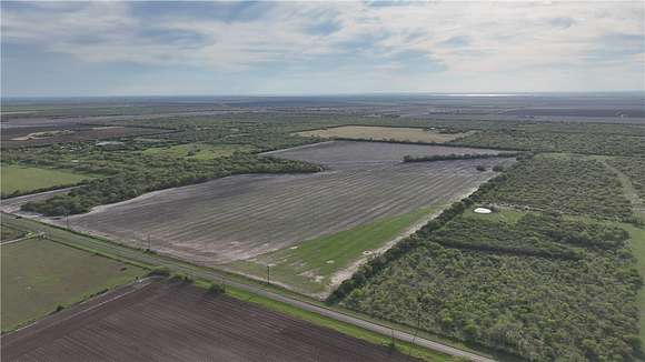 98 Acres of Land for Sale in Skidmore, Texas